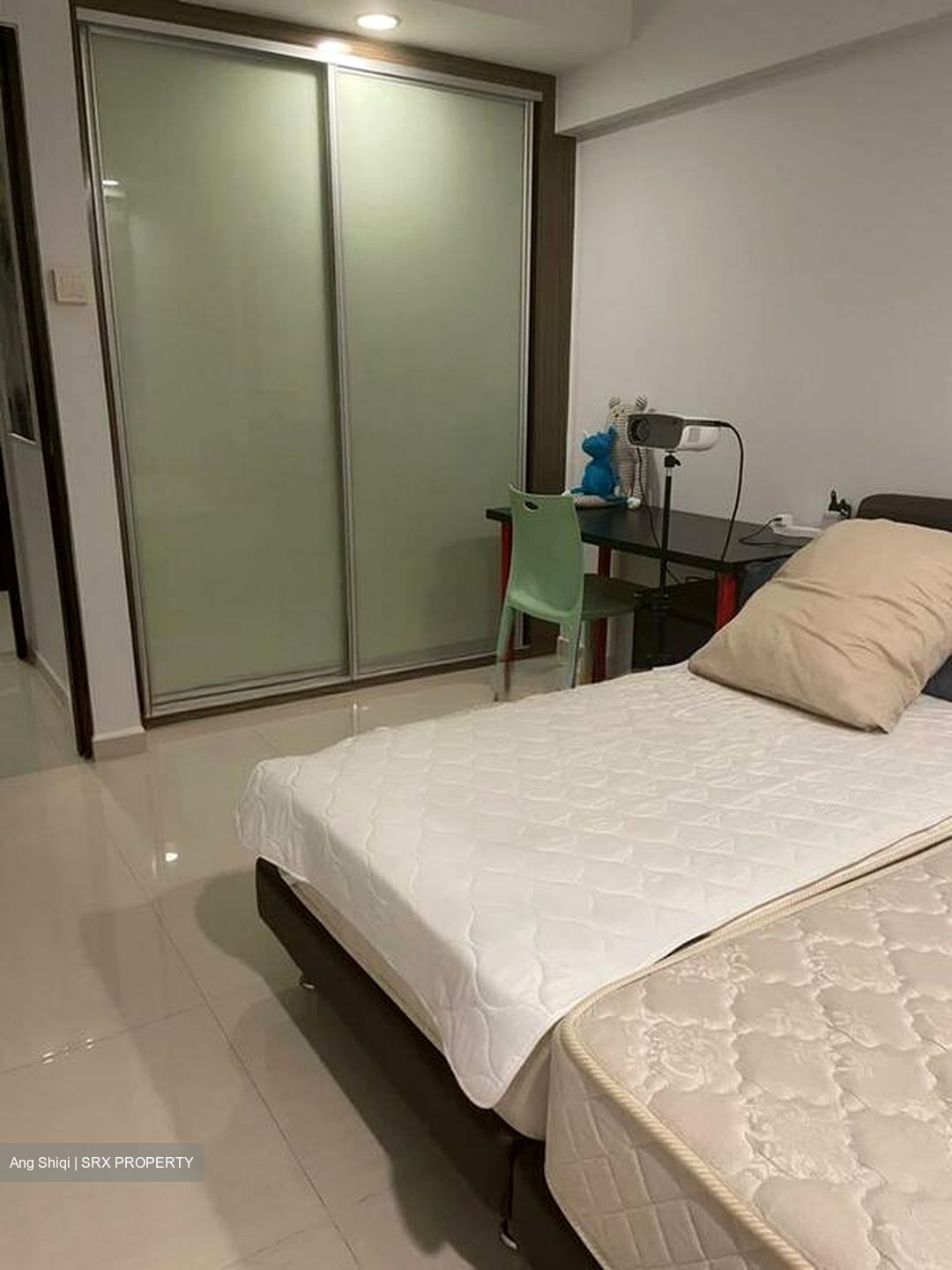 Blk 57 Circuit Road (Geylang), HDB 3 Rooms #525387531